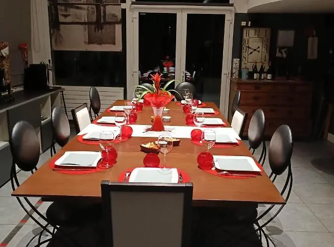 招待所 La Ferblanterie 3*